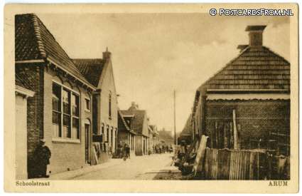 ansichtkaart: Arum, Schoolstraat