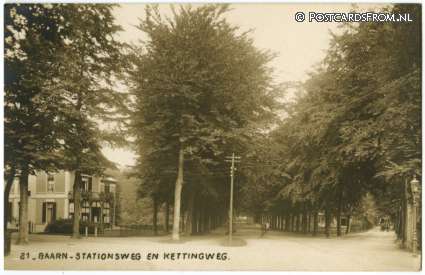 Baarn, Stationsweg en Kettingweg ansichtkaart: Baarn, Stationsweg en Kettingweg