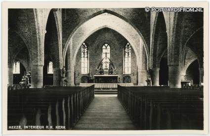 ansichtkaart: Heeze, Interieur R.K. Kerk